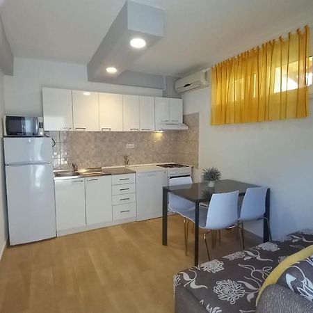Apartman Marta Podstrana Eksteriør bilde