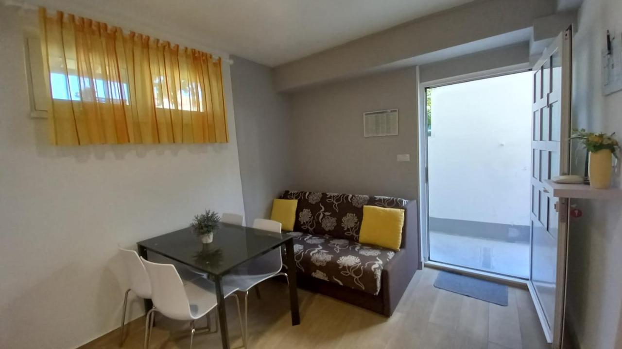 Apartman Marta Podstrana Eksteriør bilde