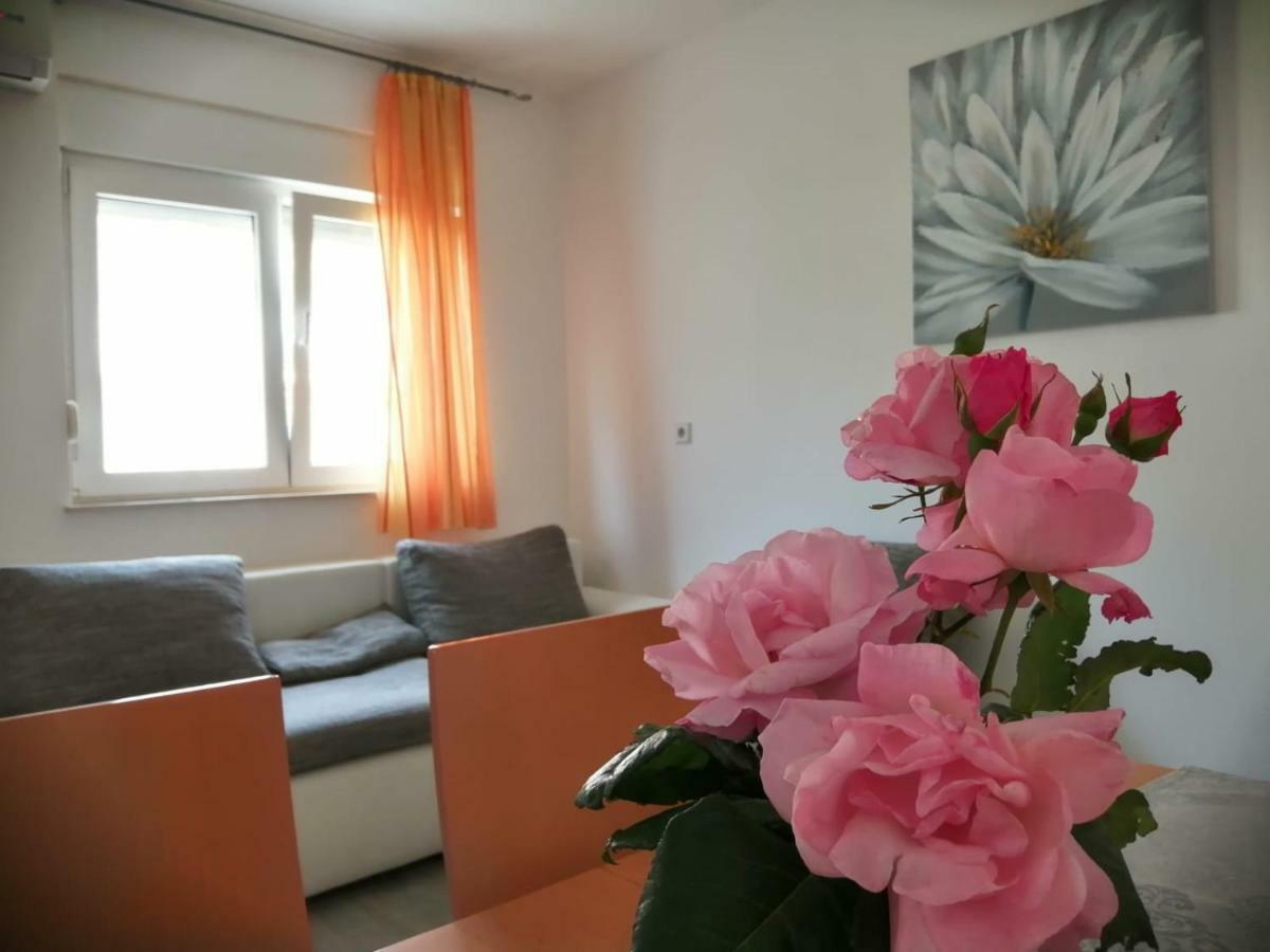 Apartman Marta Podstrana Eksteriør bilde
