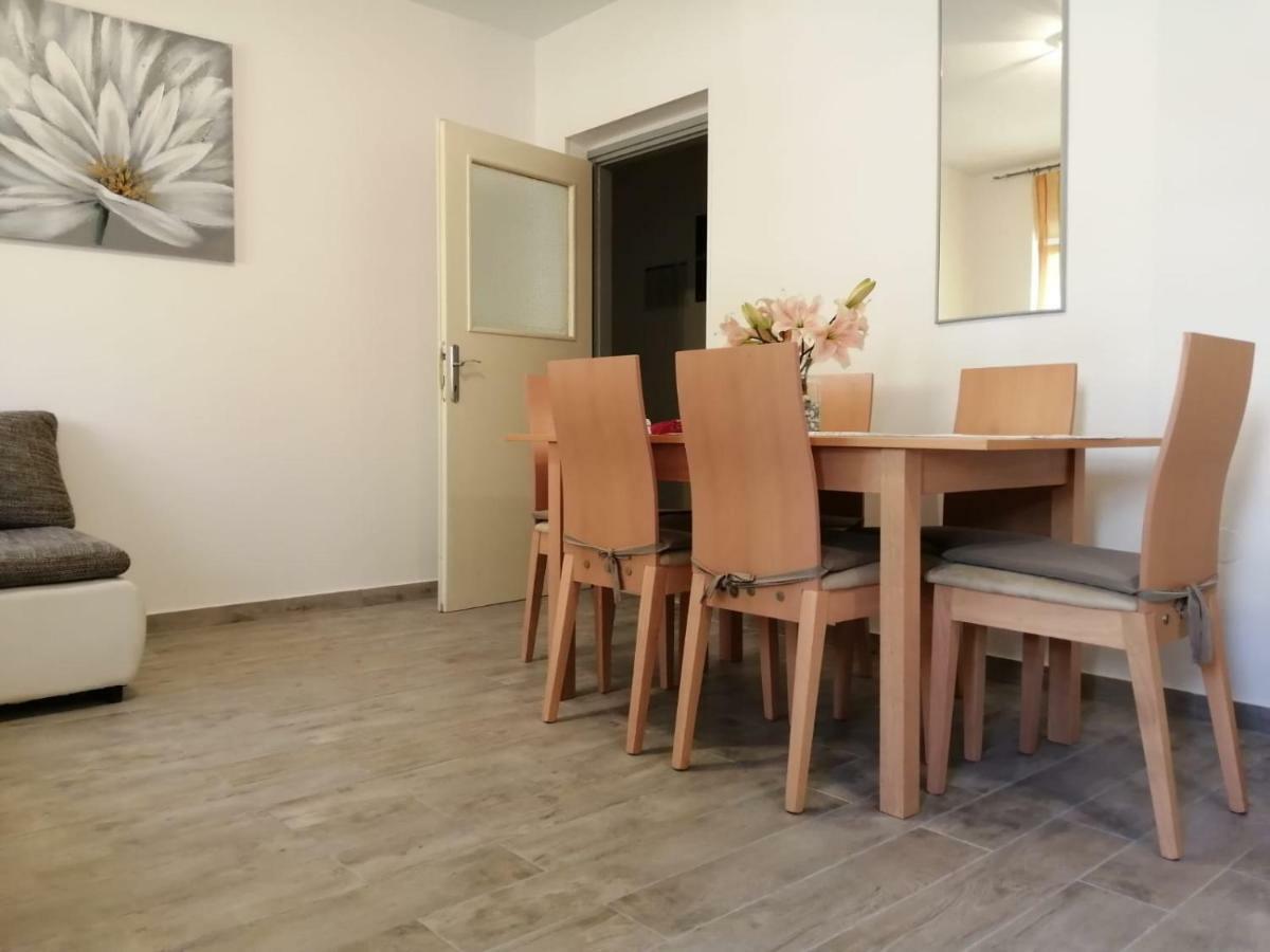 Apartman Marta Podstrana Eksteriør bilde